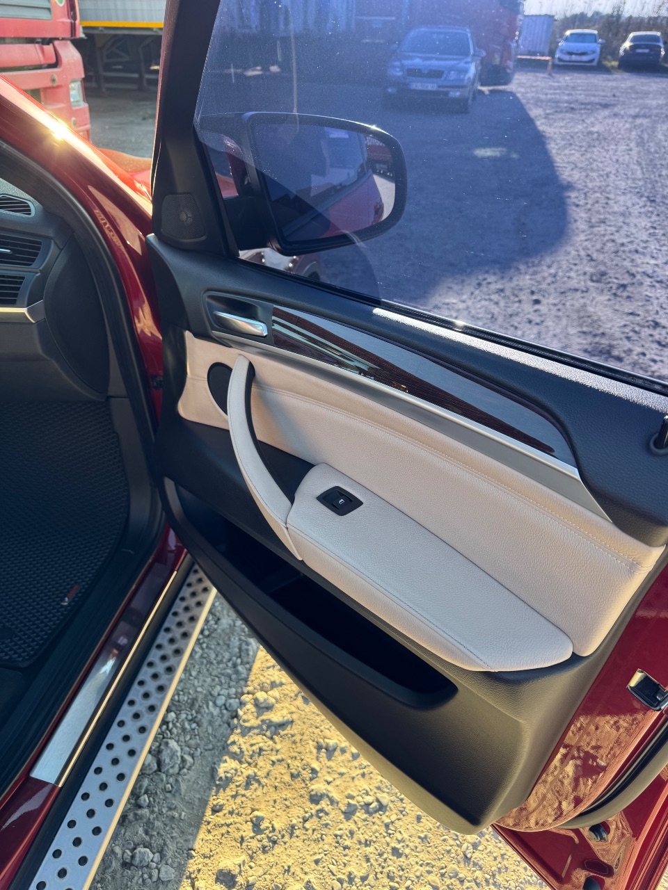 BMW X6 - фото 16