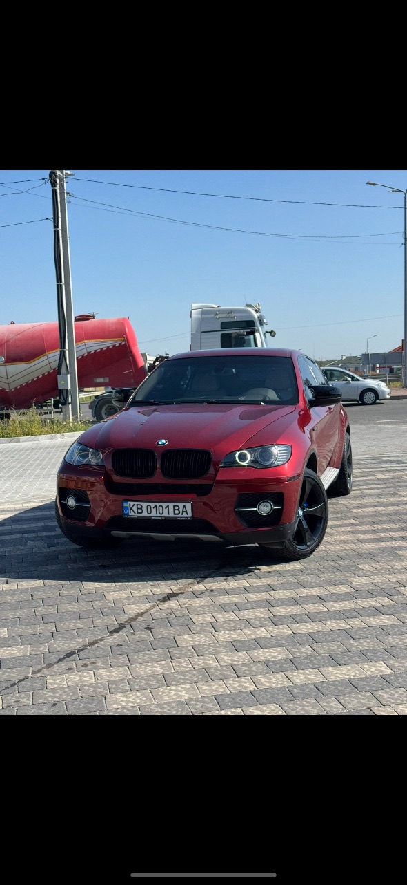 BMW X6 - фото 7