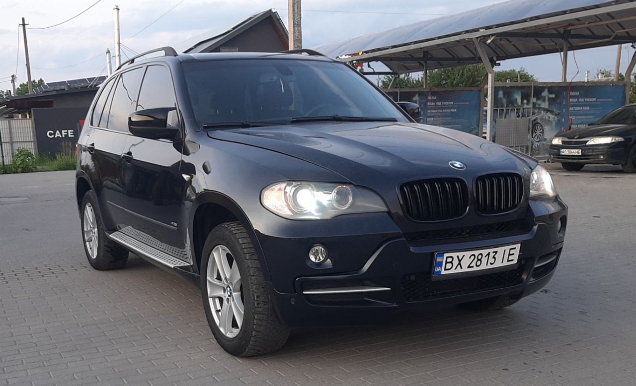 BMW X5 - фото 2