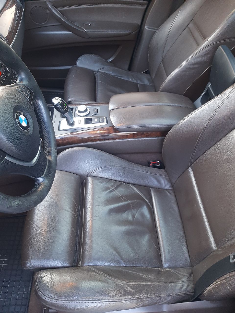 BMW X5 - фото 6