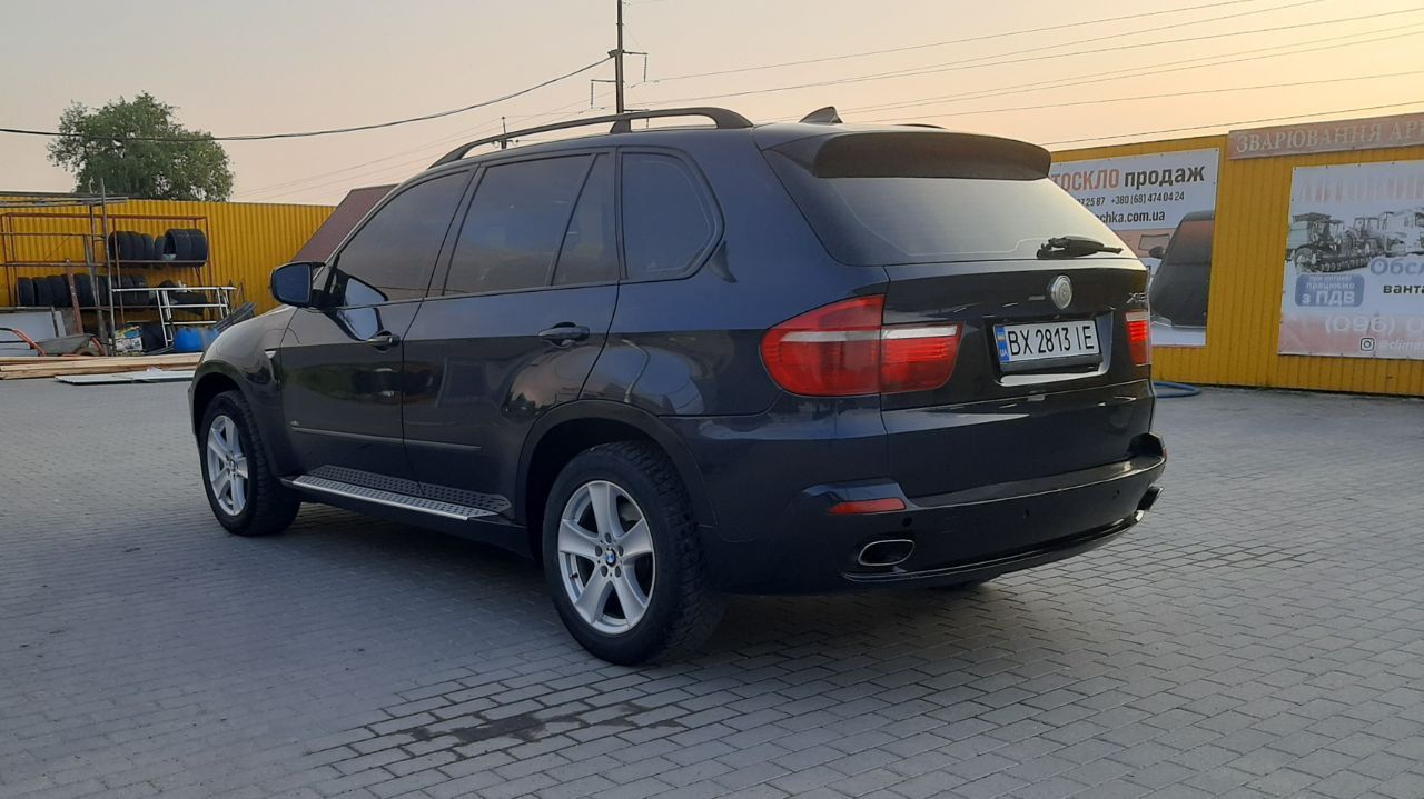 BMW X5 - фото 3