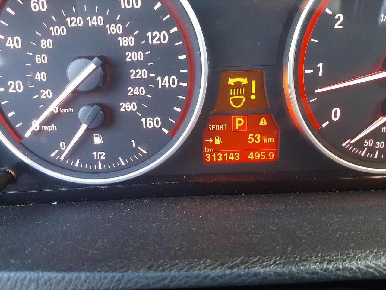 BMW X5 - фото 10