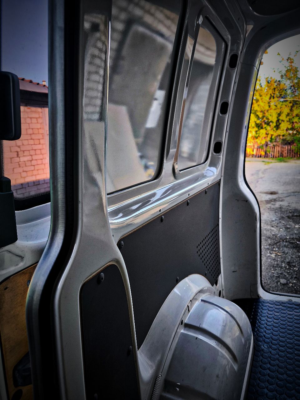 Volkswagen Transporter - фото 22