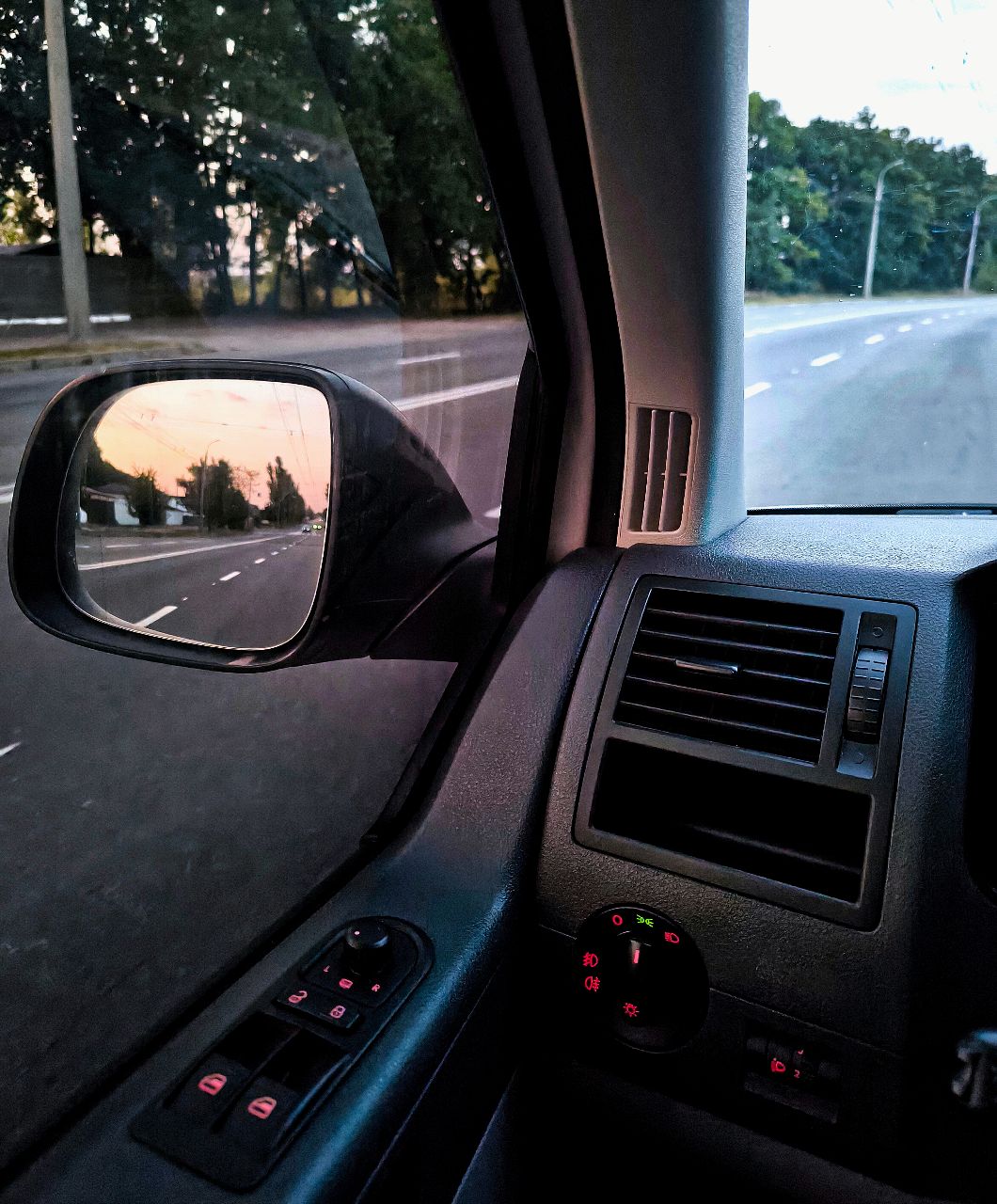 Volkswagen Transporter - фото 20