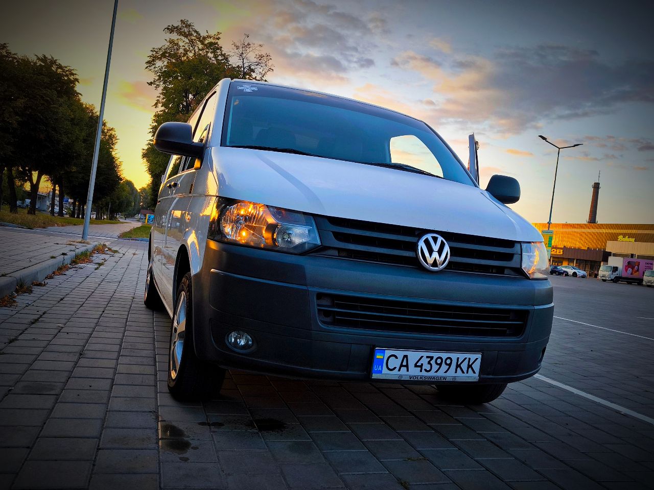 Volkswagen Transporter - фото 23