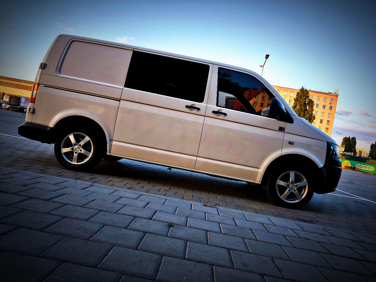 Volkswagen Transporter - фото 10