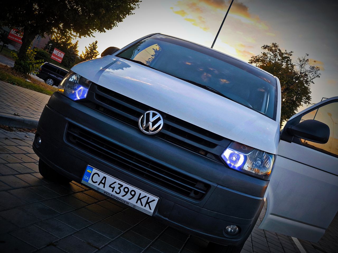 Volkswagen Transporter - фото 1