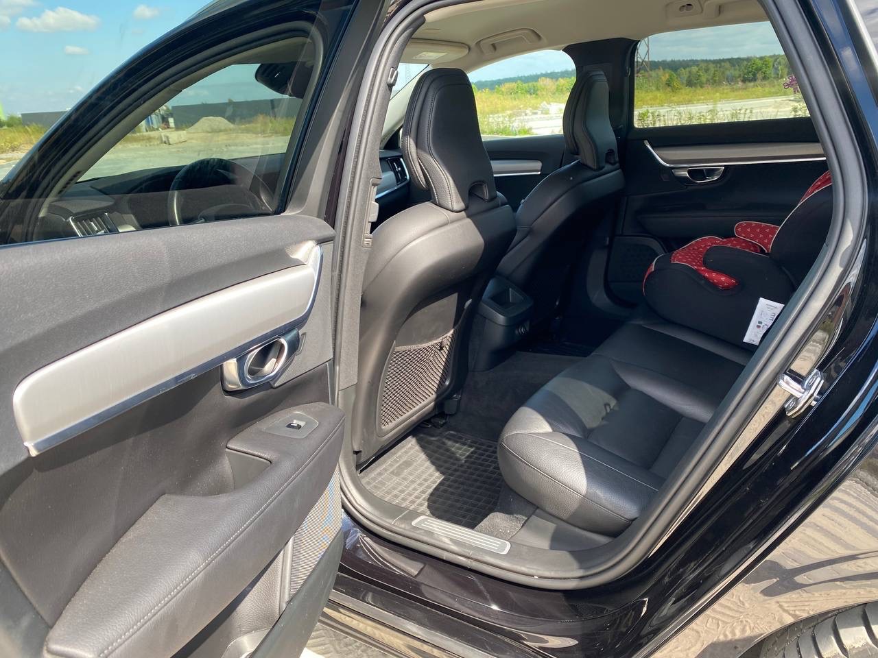 Volvo V90 - фото 9