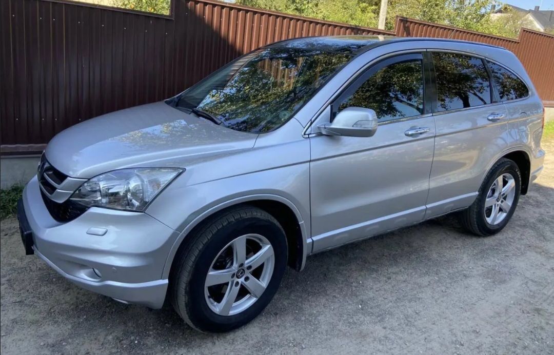 Honda CR-V - фото 7