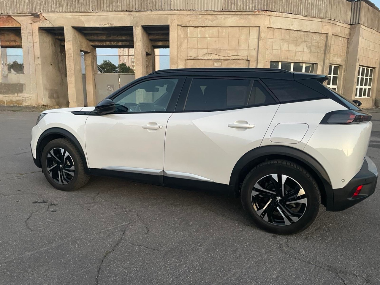 Peugeot 2008 - фото 12