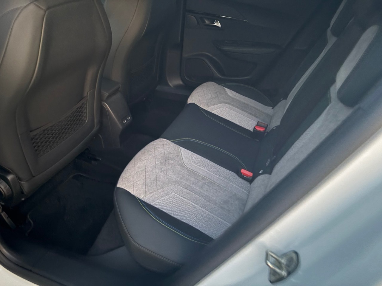 Peugeot 2008 - фото 47