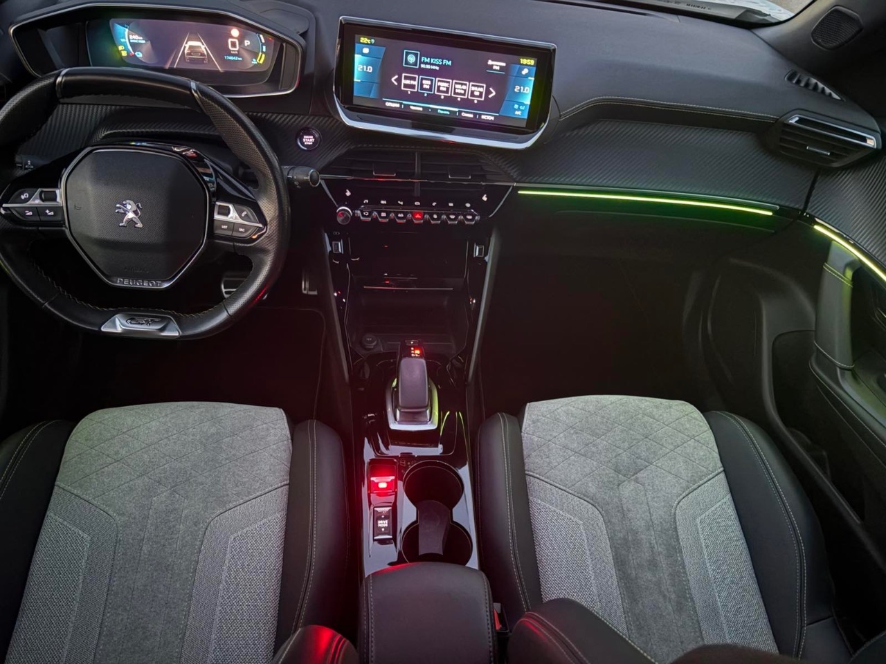 Peugeot 2008 - фото 30