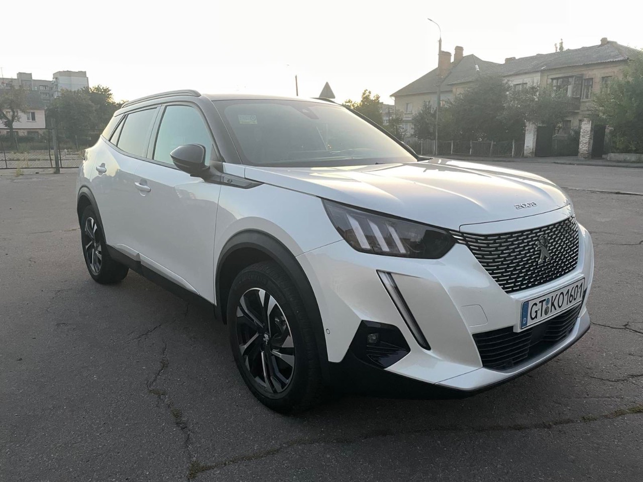 Peugeot 2008 - фото 1