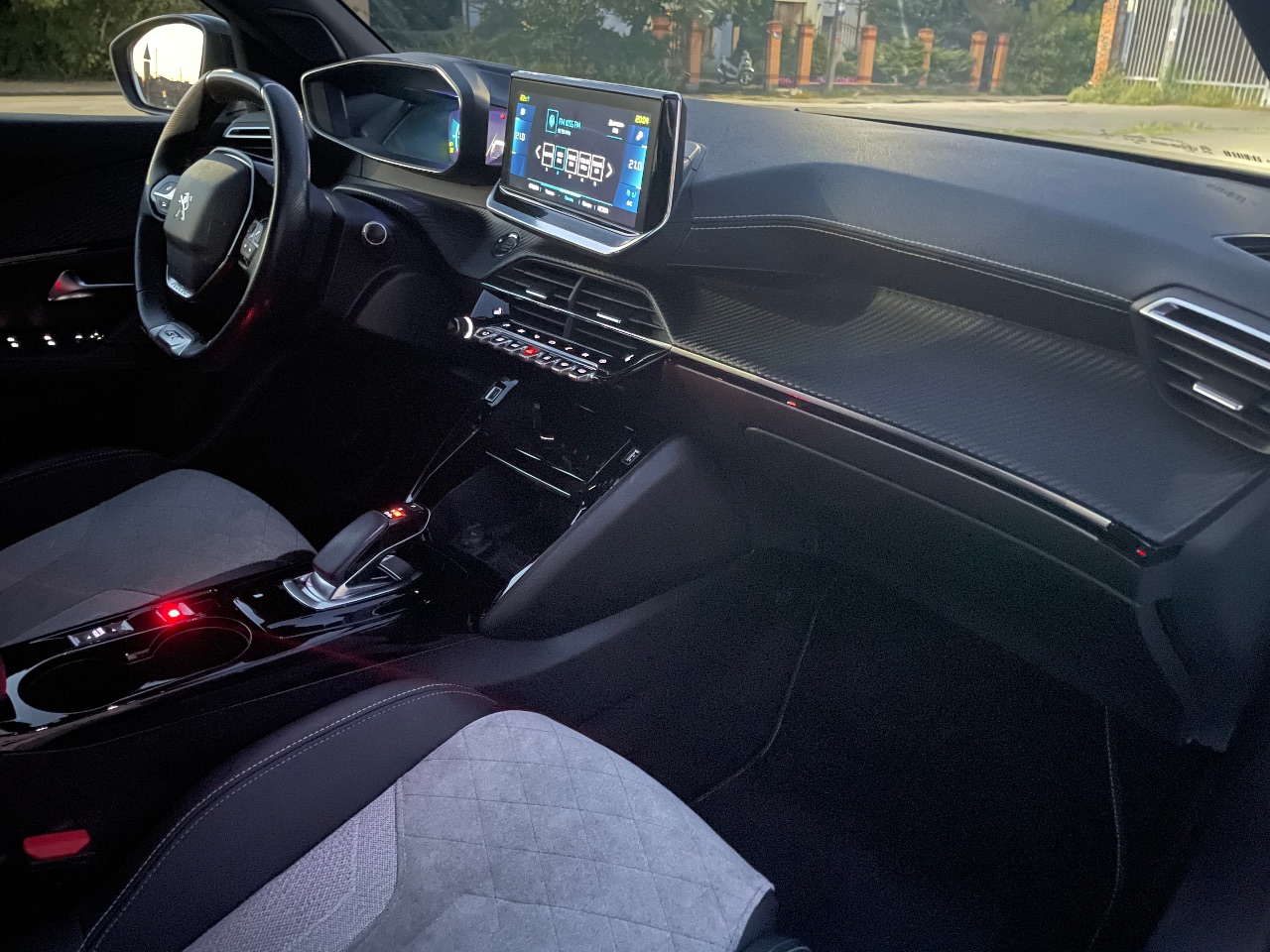 Peugeot 2008 - фото 53