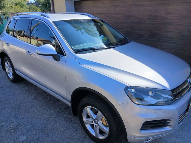 Volkswagen Touareg - фото 5