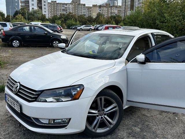 Volkswagen Passat 2014, Київ, $11 000 - зображення 1