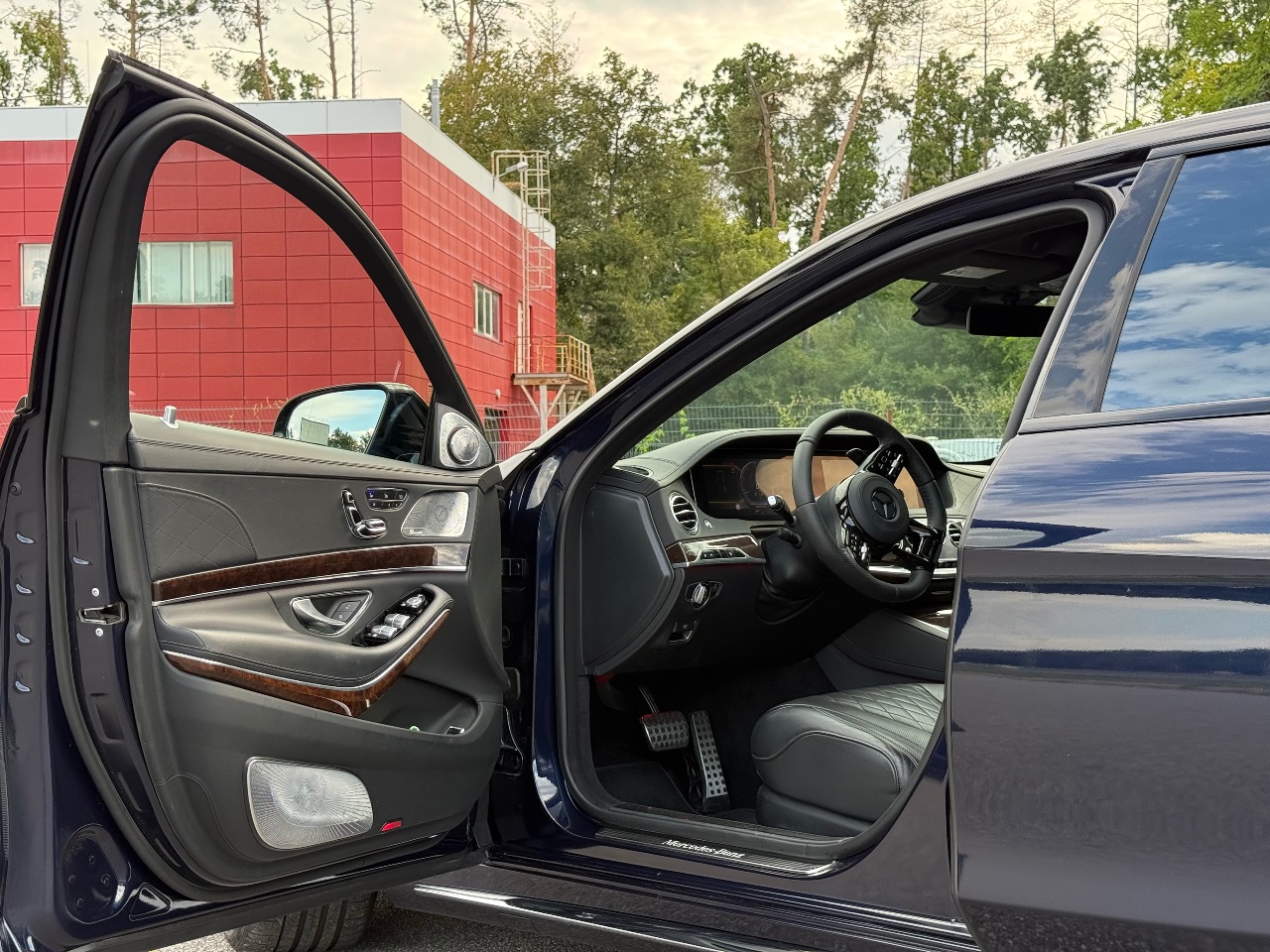 Mercedes-Benz S-Класс - фото 12