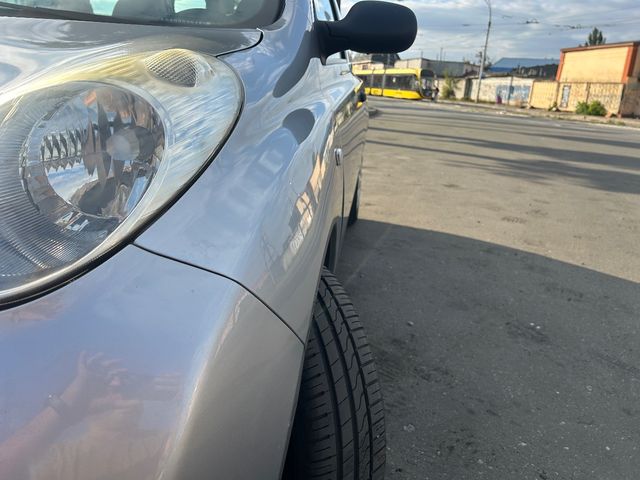 Nissan Micra - фото 3