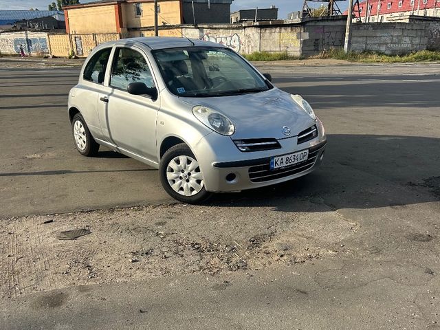 Nissan Micra - фото 1