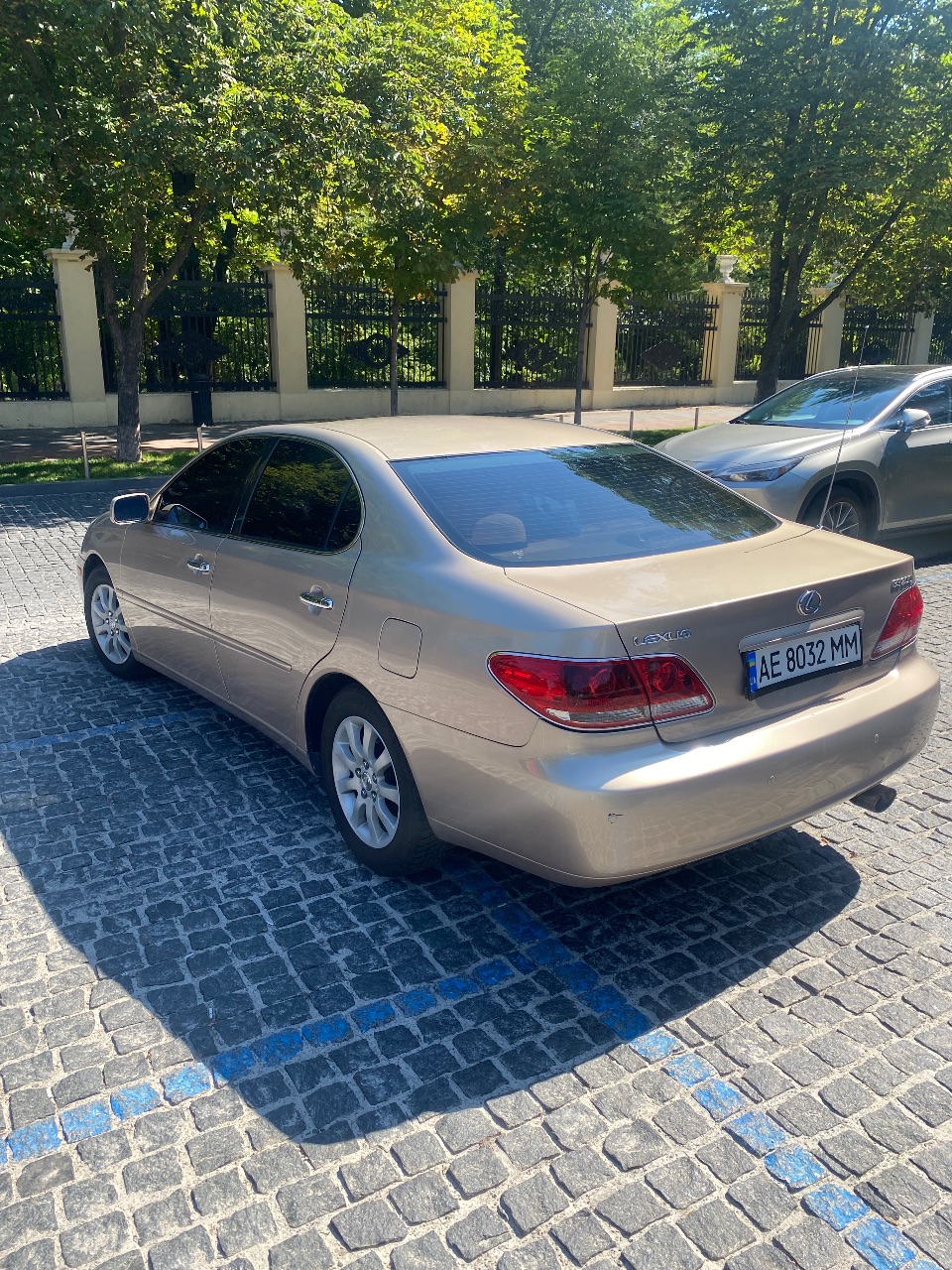 Lexus ES - фото 3