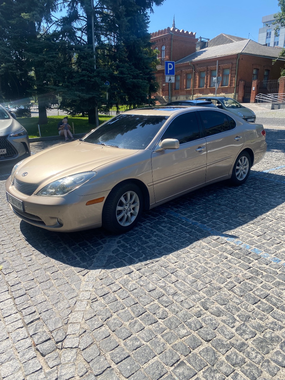 Lexus ES - фото 4