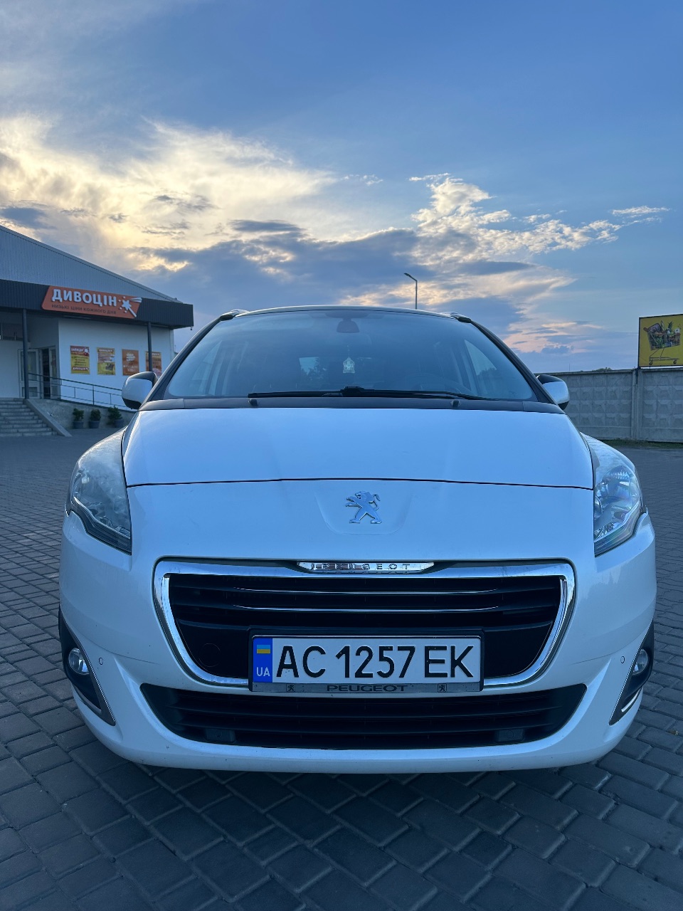 Peugeot 5008 - фото 3