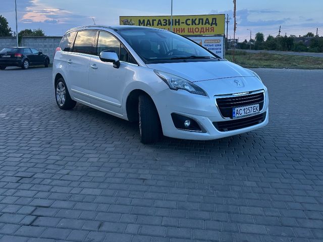 Peugeot 5008 - фото 1