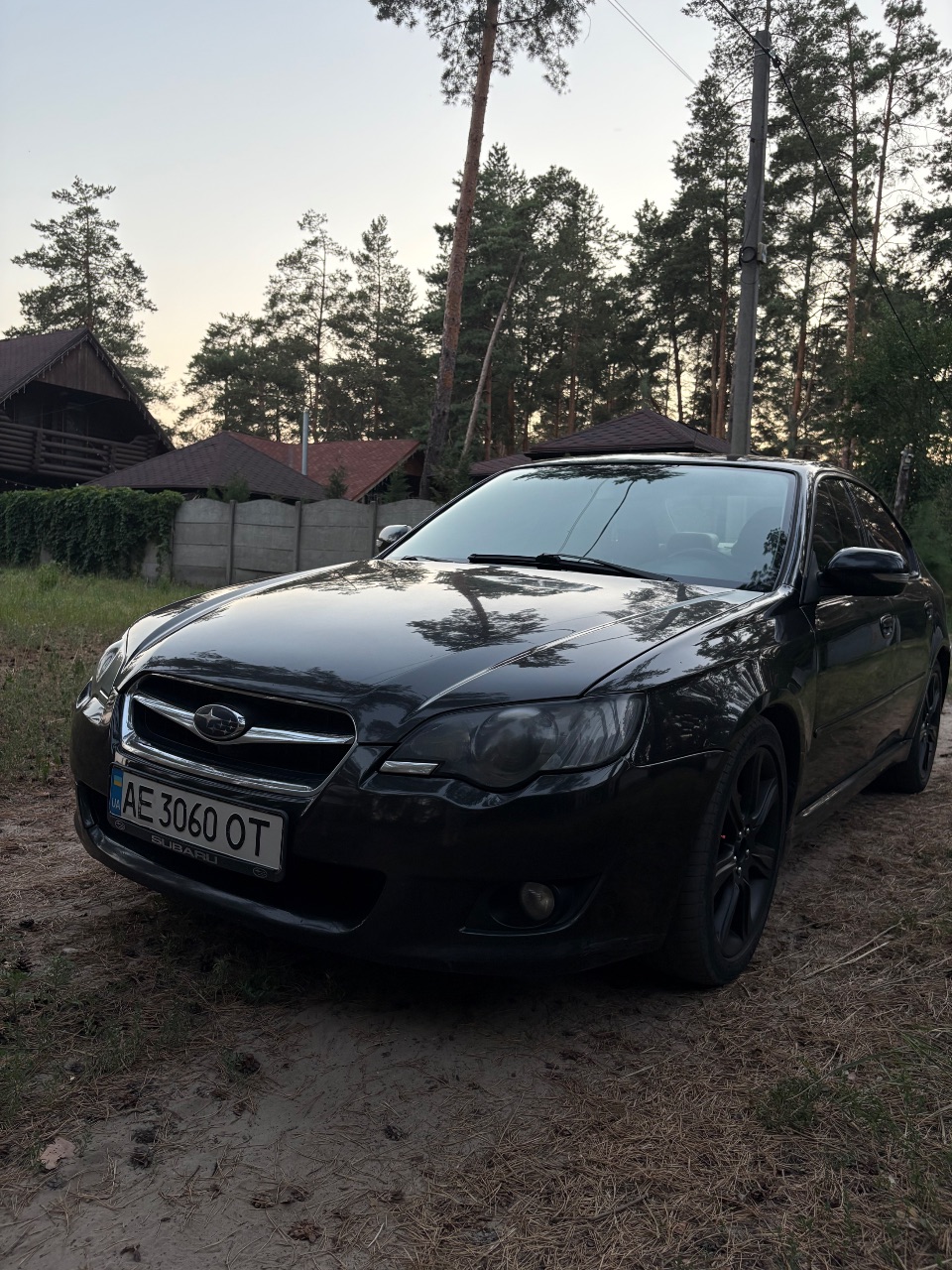 Subaru Legacy - фото 2