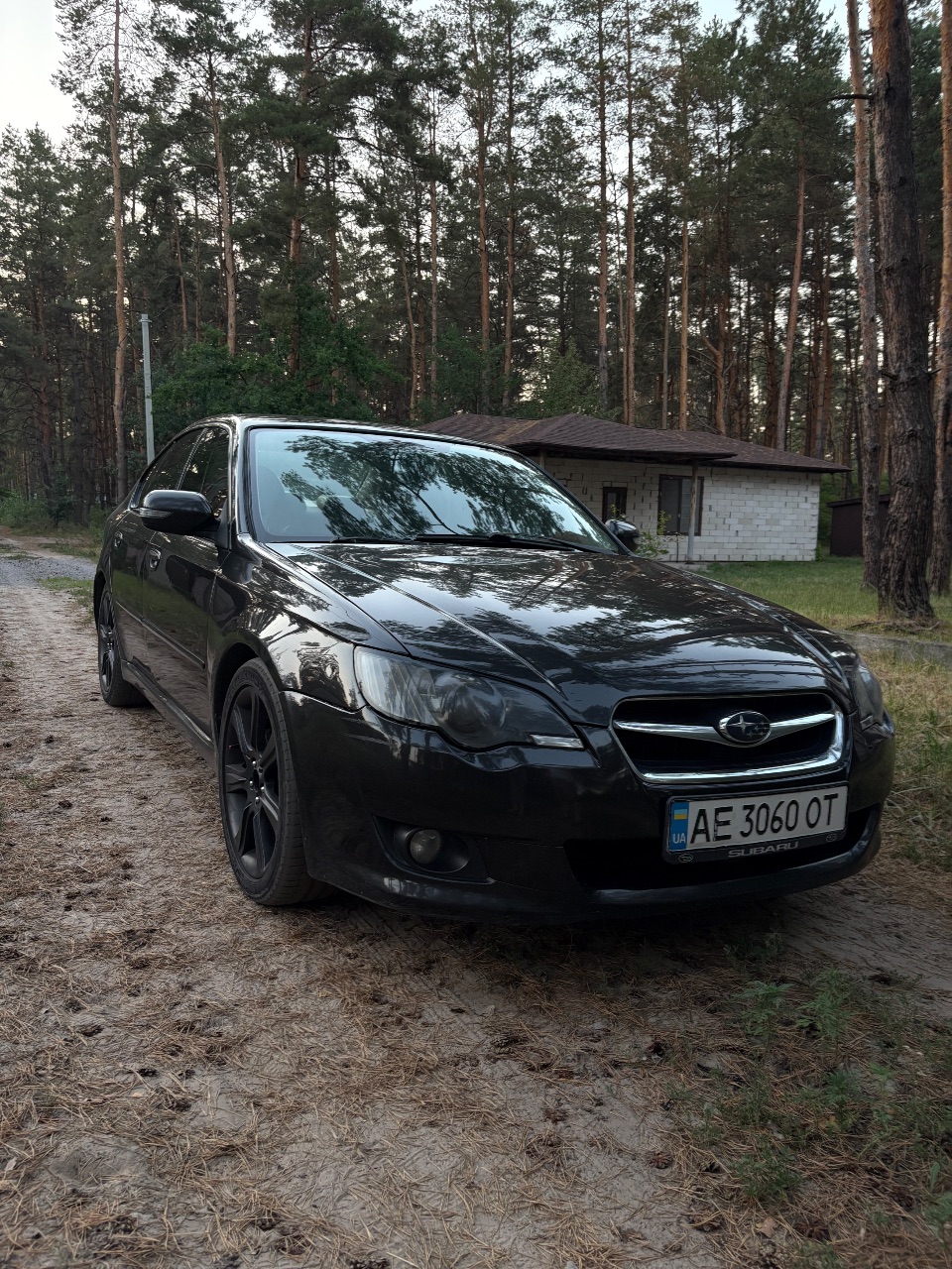 Subaru Legacy - фото 1