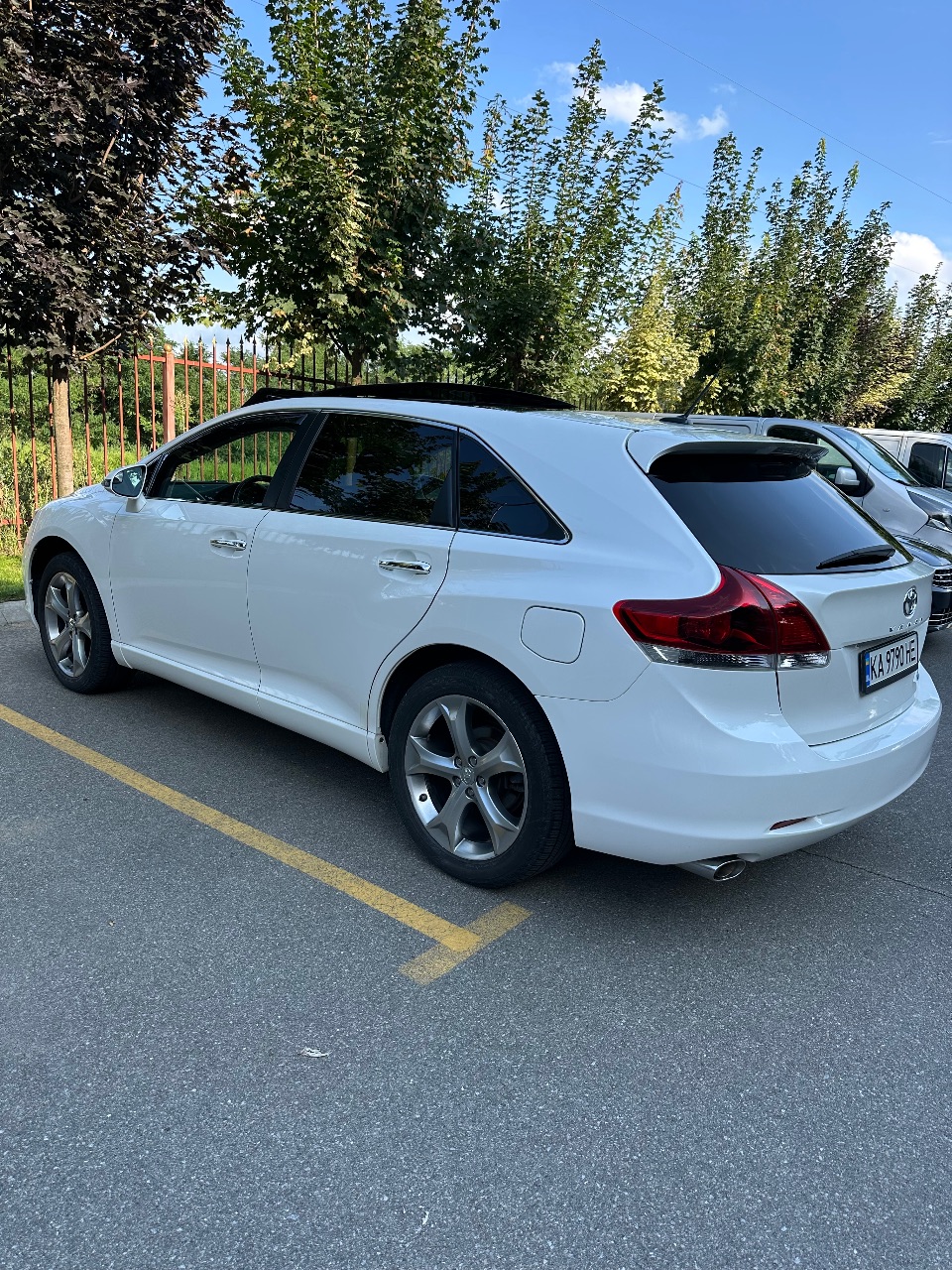 Toyota Venza - фото 3