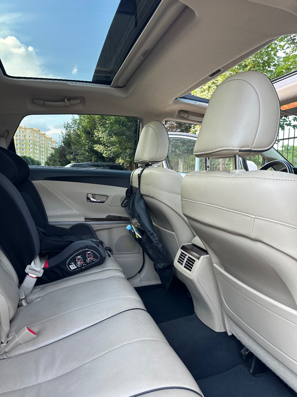 Toyota Venza - фото 12