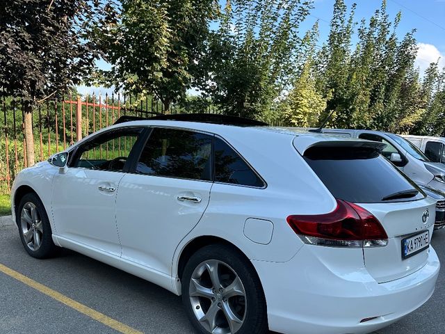 Toyota Venza - фото 3