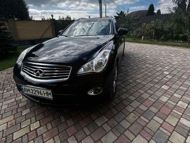 Infiniti QX50 - фото 3