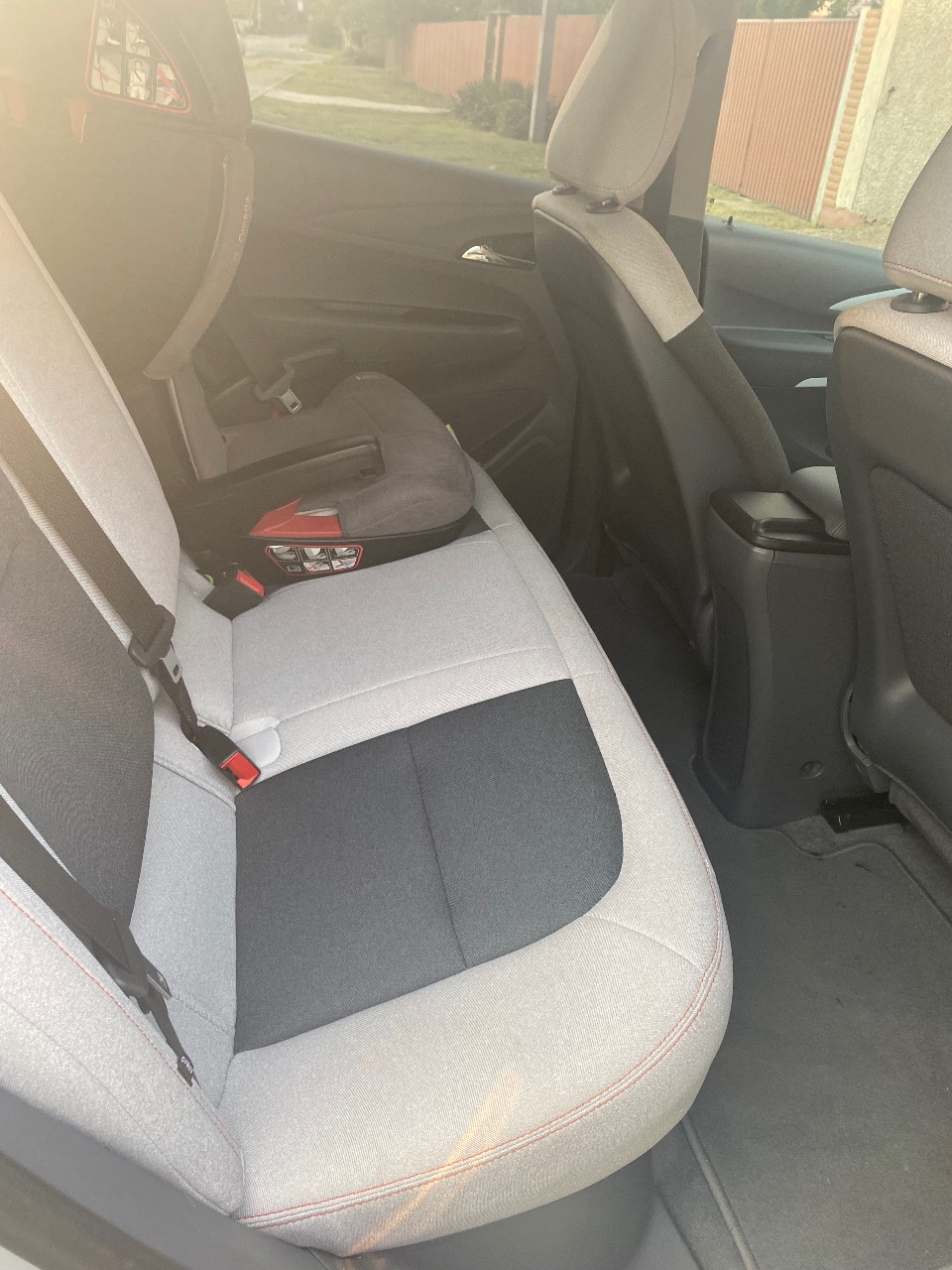 Chevrolet Bolt - фото 8