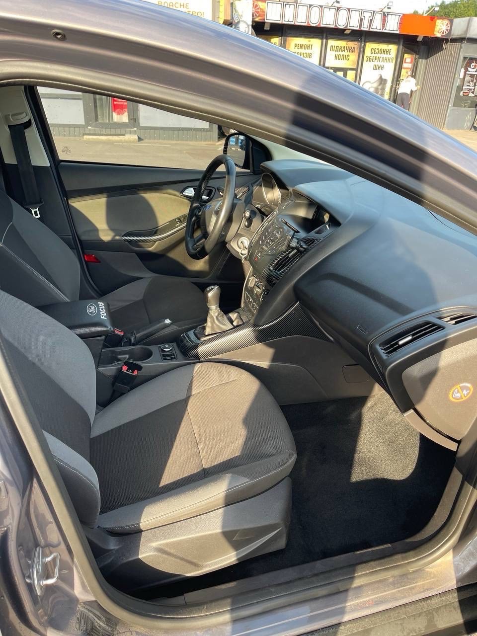 Ford Focus - фото 9