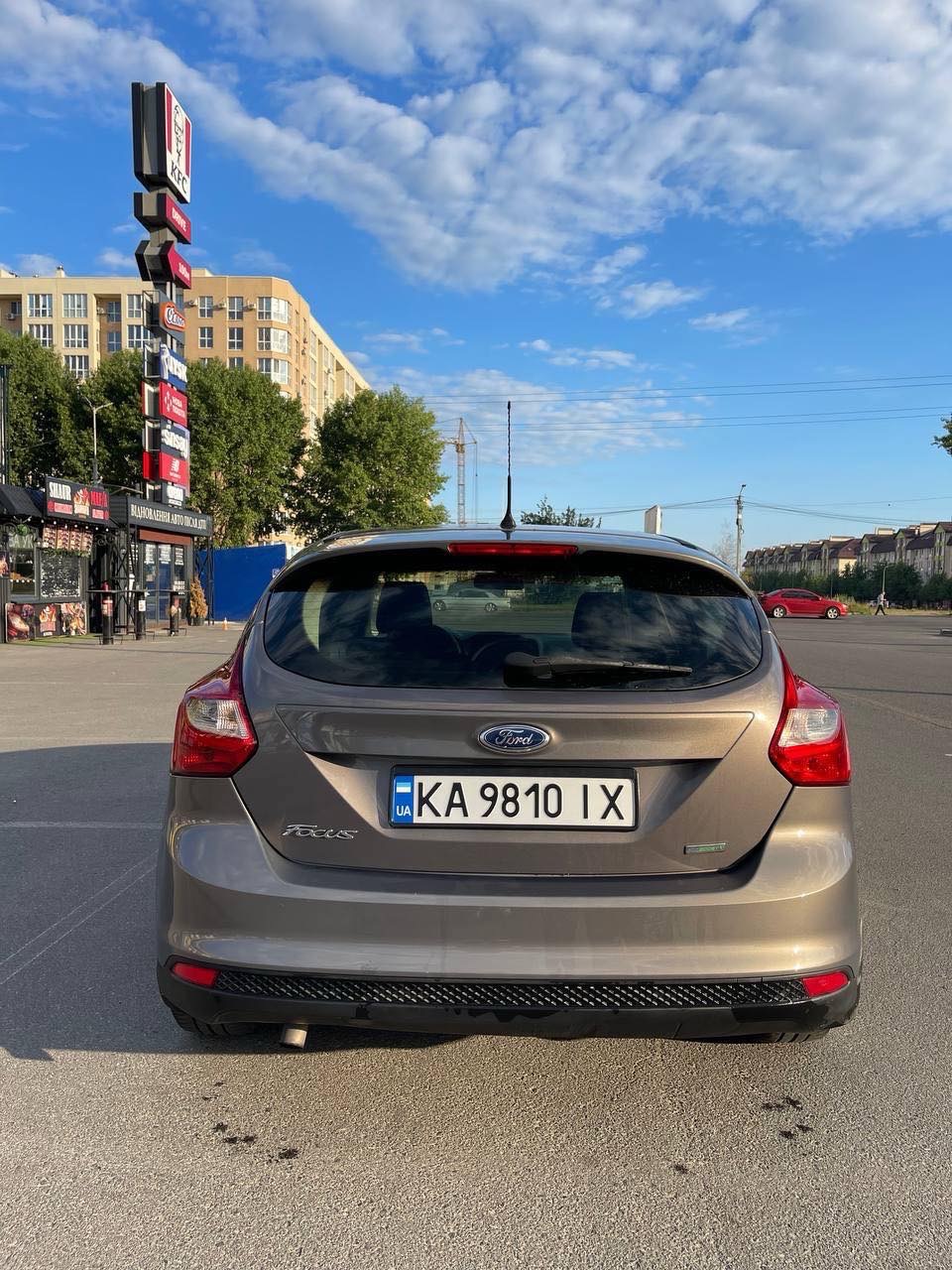 Ford Focus - фото 6