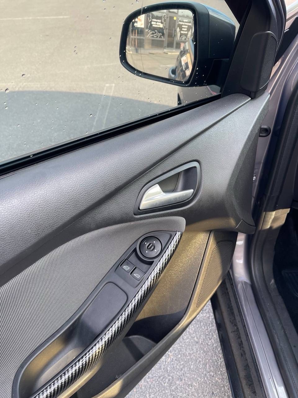 Ford Focus - фото 8