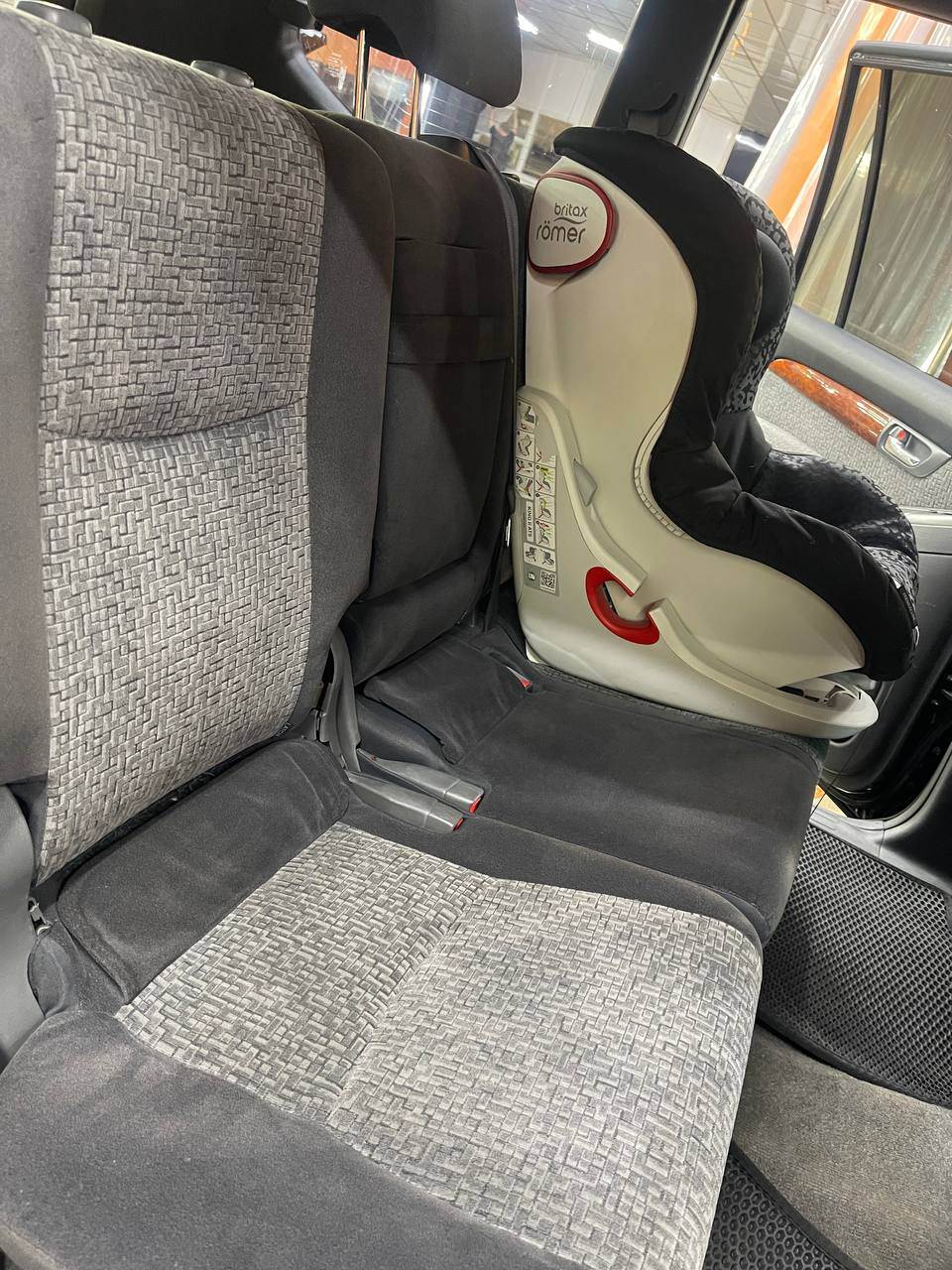 Toyota Land Cruiser Prado - фото 15