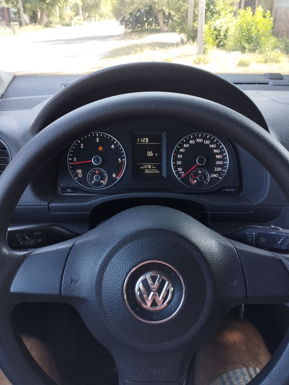 Volkswagen Caddy - фото 7