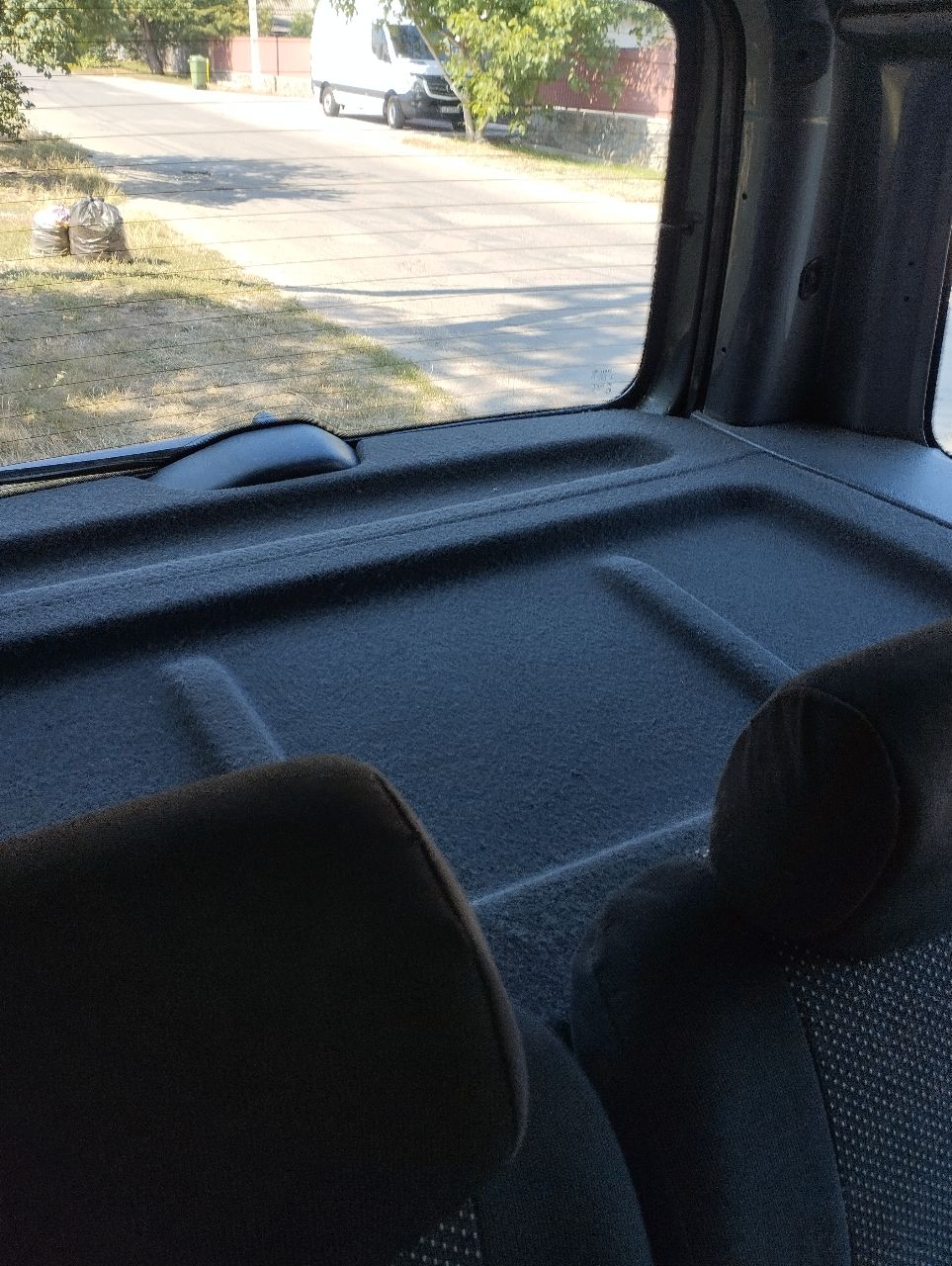 Volkswagen Caddy - фото 9