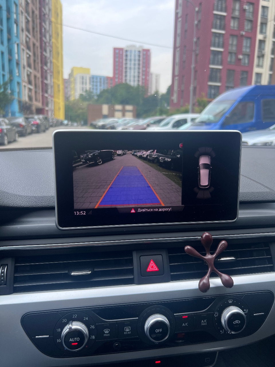 Audi A4 - фото 6