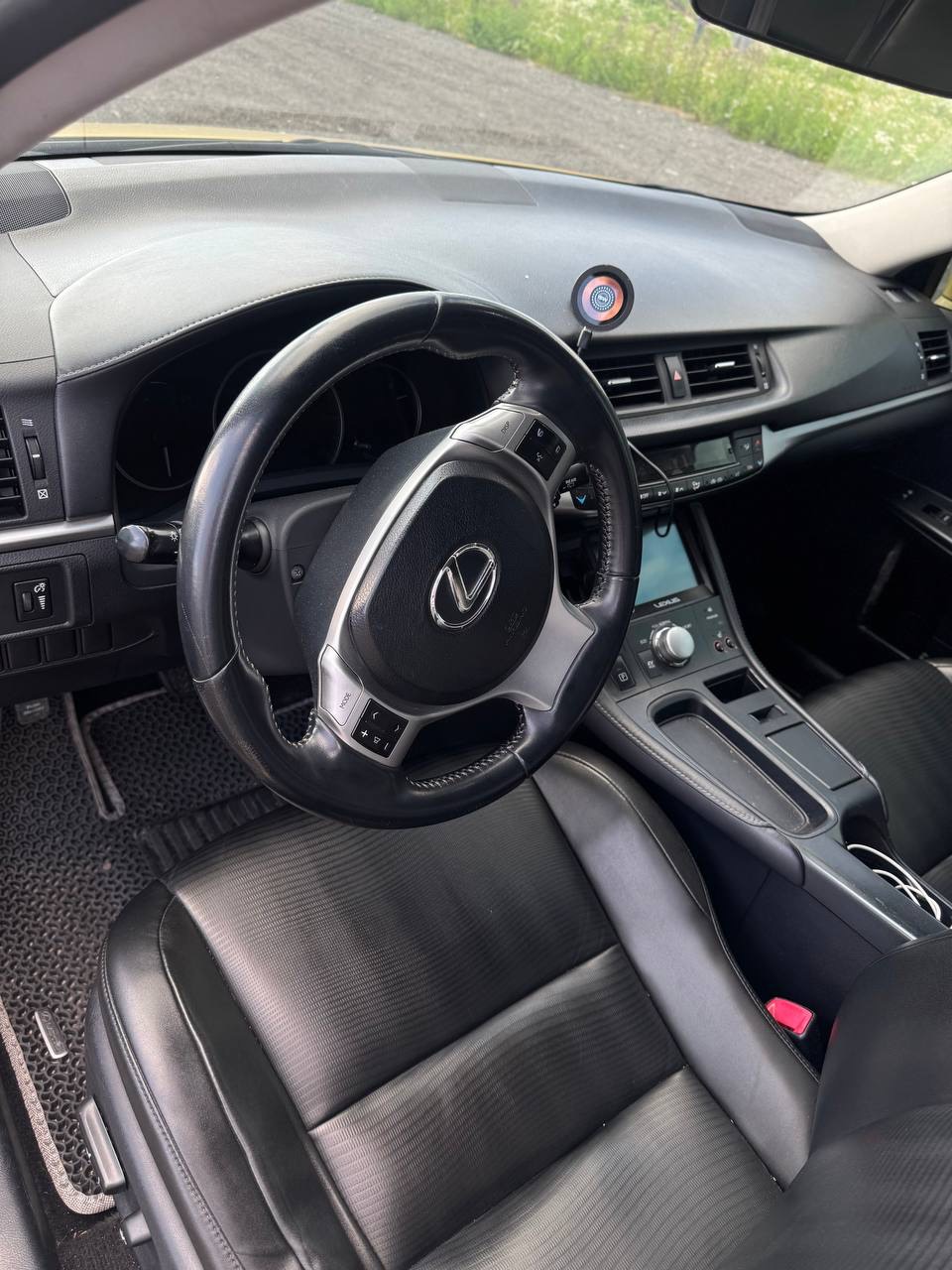 Lexus CT - фото 5