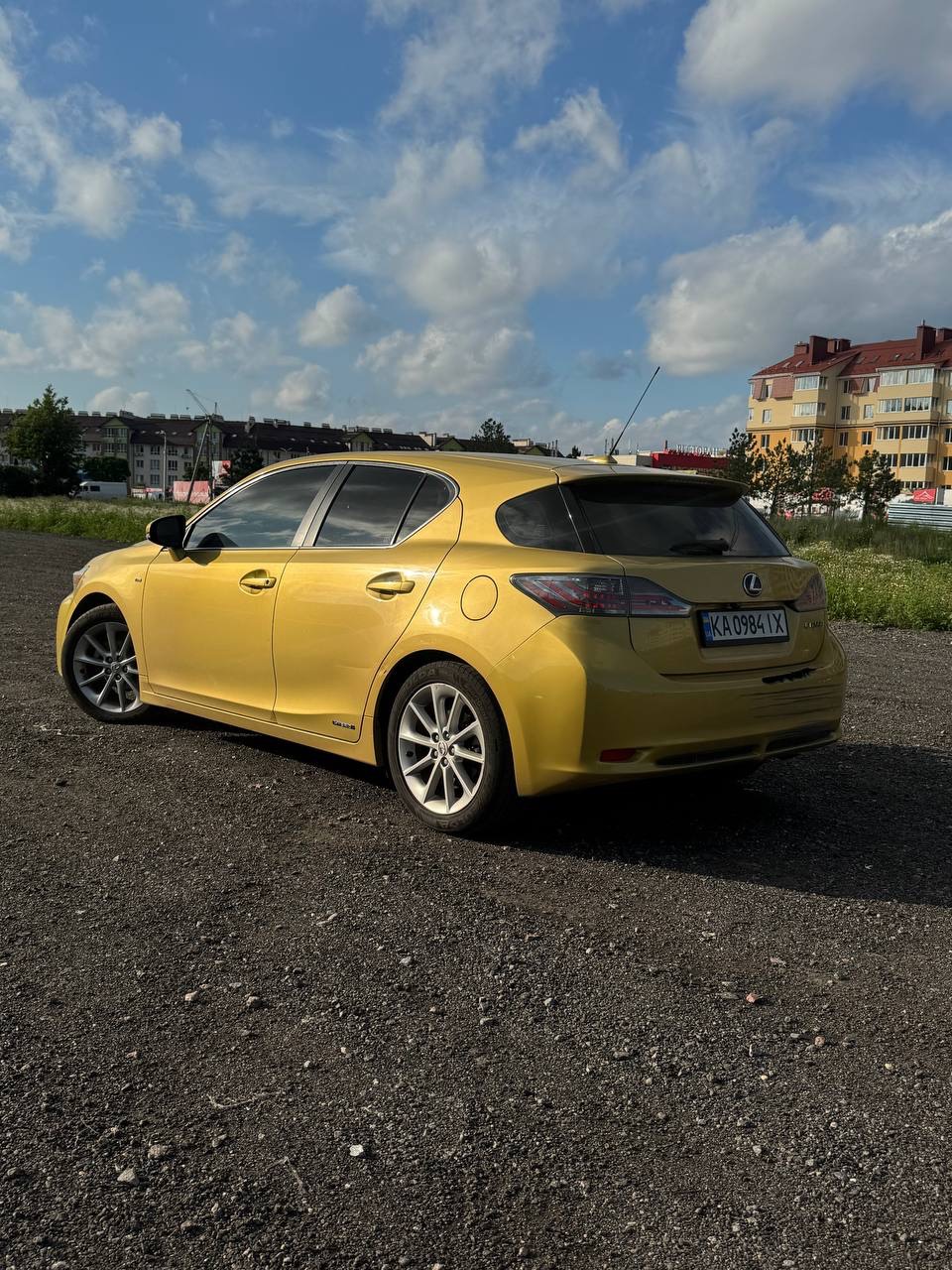 Lexus CT - фото 3