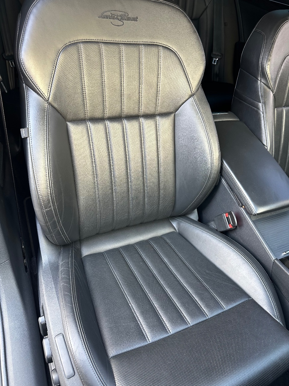 Skoda Superb - фото 35