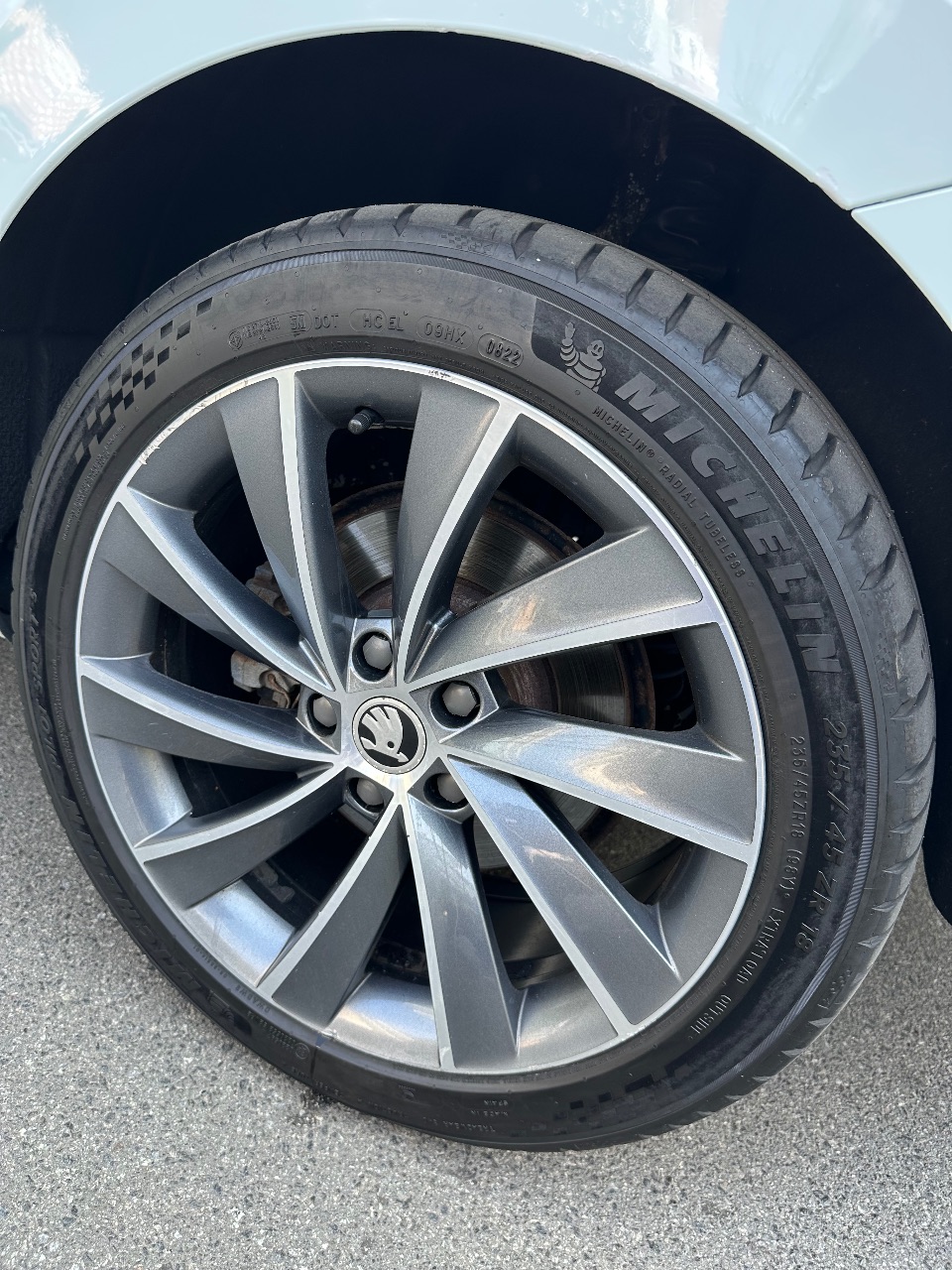 Skoda Superb - фото 33