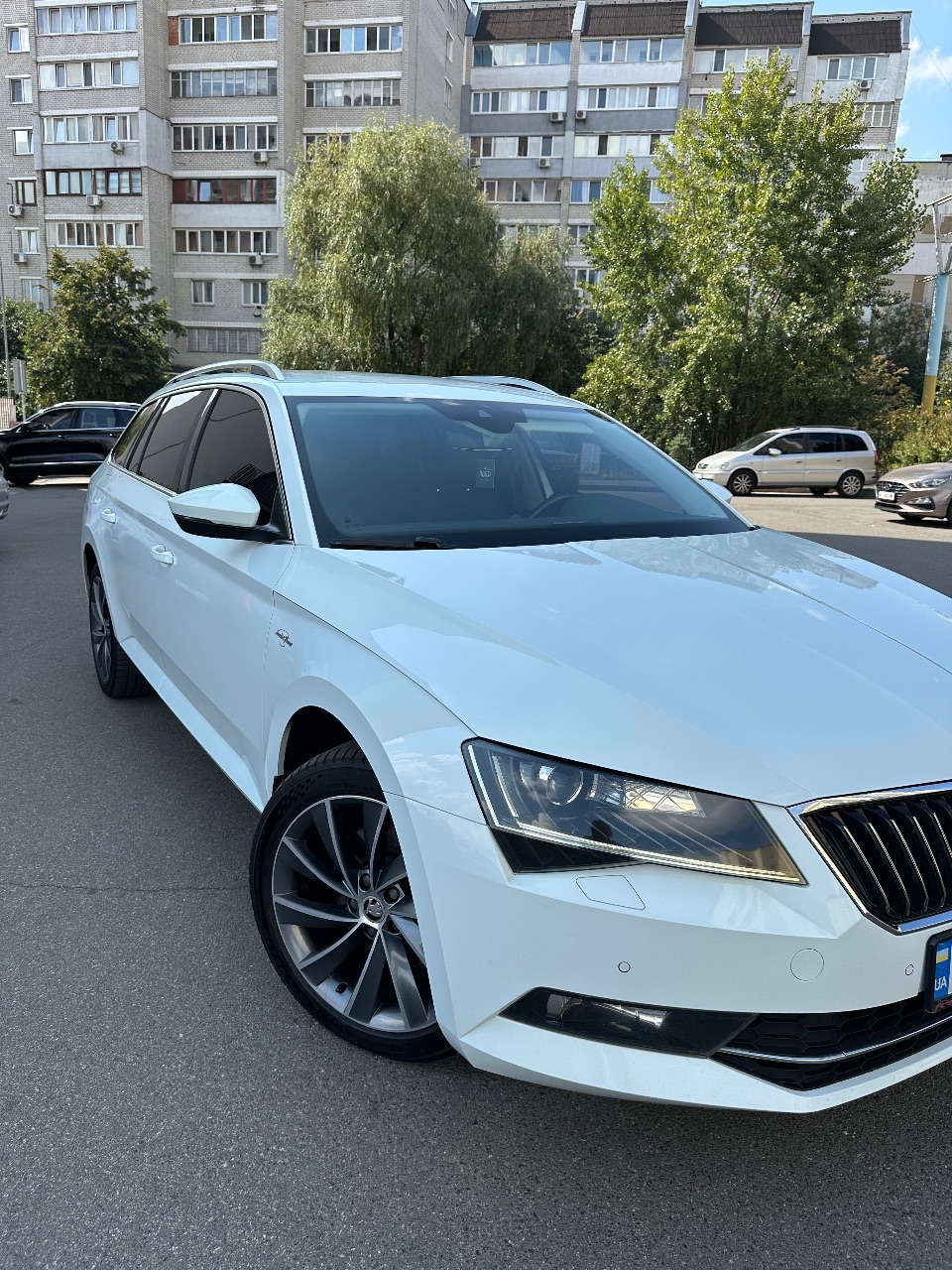 Skoda Superb - фото 5