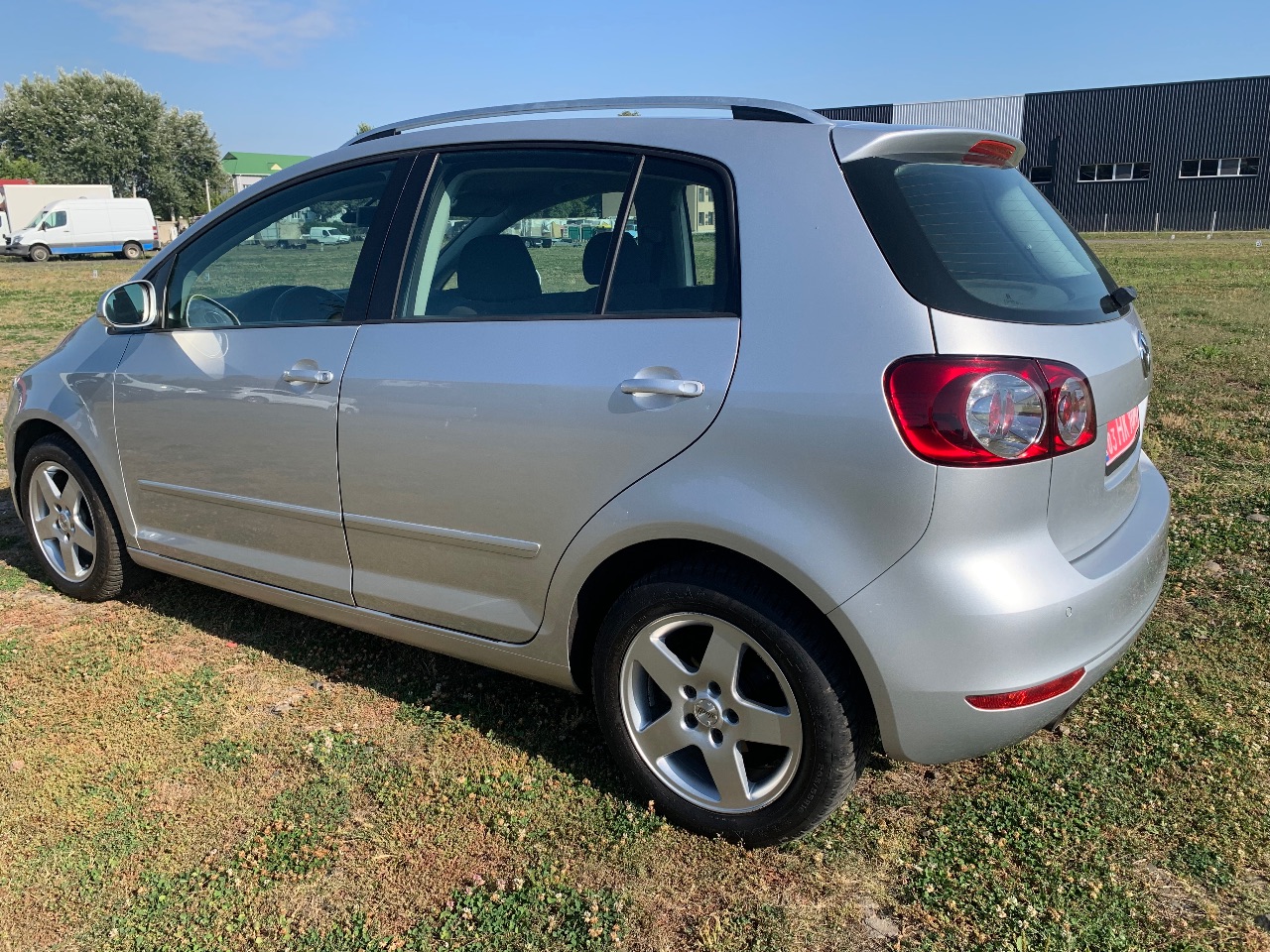Volkswagen Golf Plus - фото 12