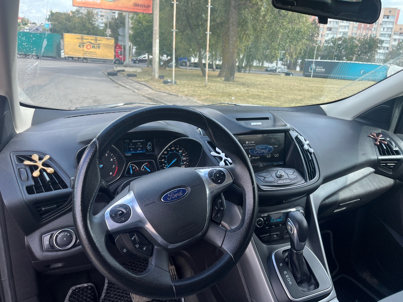 Ford Escape - фото 6