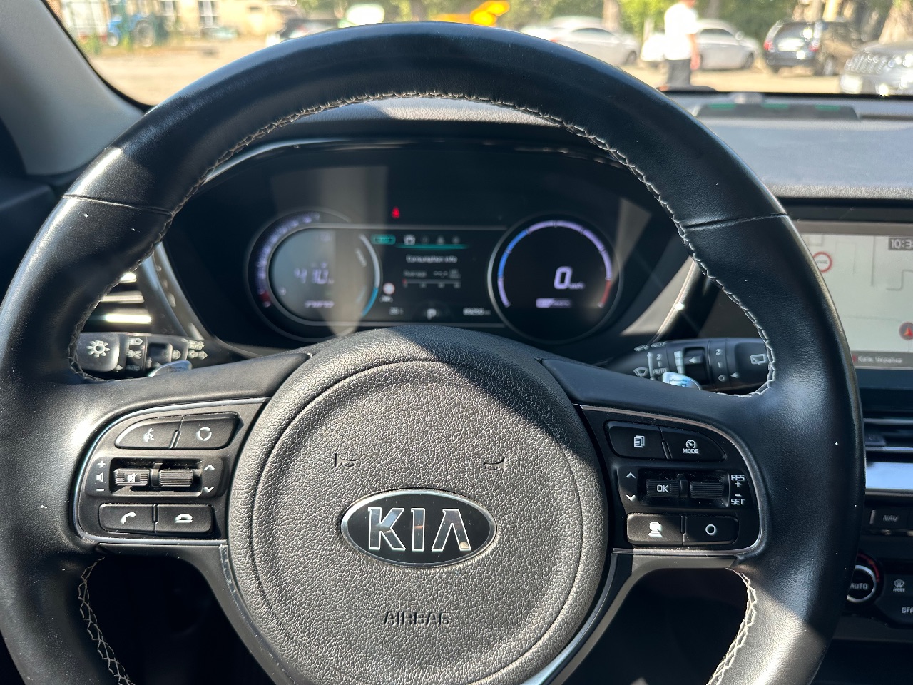 Kia Niro - фото 23