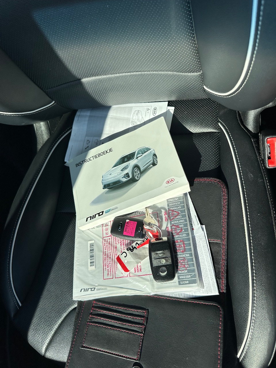 Kia Niro - фото 33